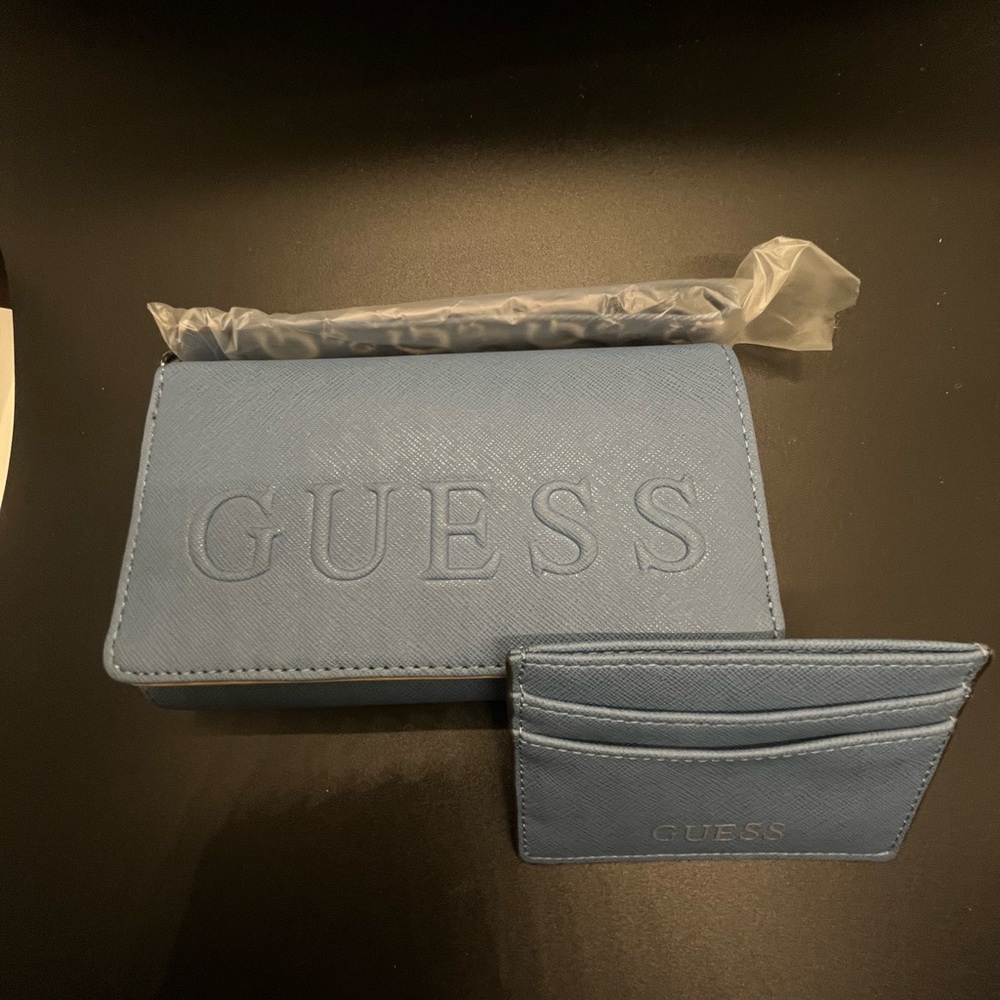 Guess Light Blue Key and Card Holder Set